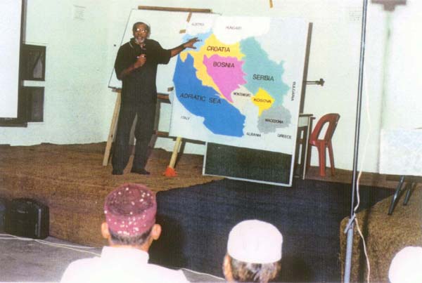 نشاط لجنة مسلمي إفريقيا الإغاثي في قاعة (RUDALUALEHALL)